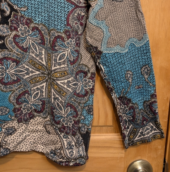 Chico's Sweater Pullover 2 LG Paisley Floral LS Top Green Brown Boho Artsy Comfy - Picture 11 of 12